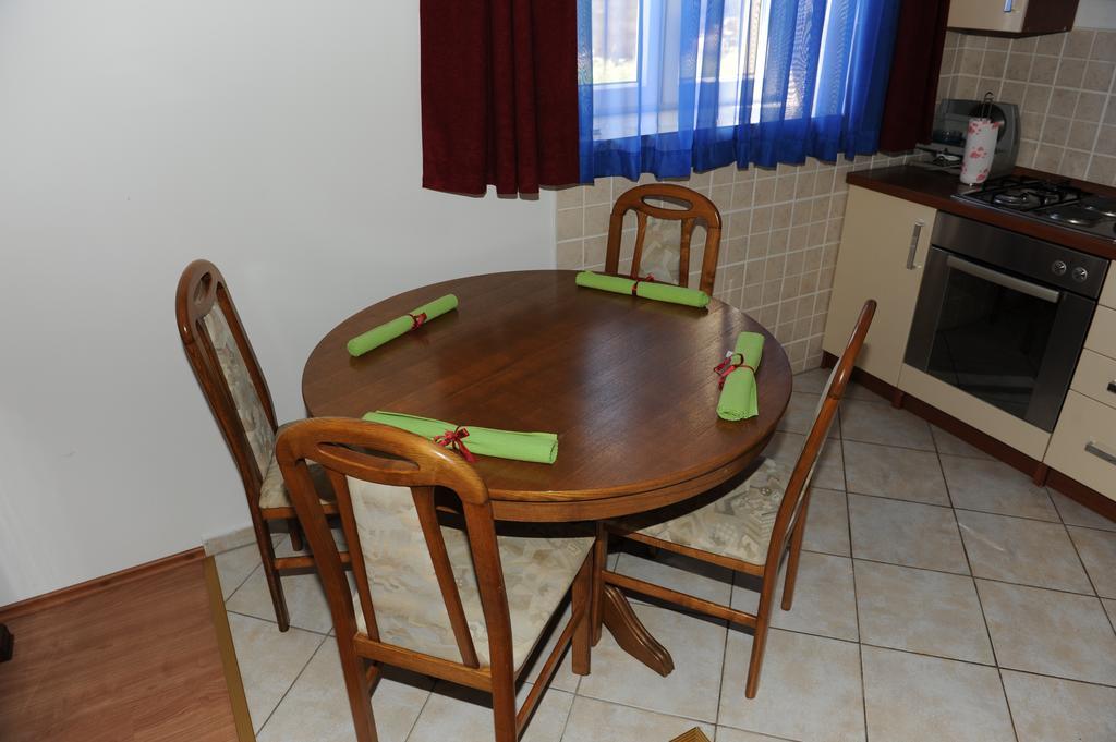 Apartment Matini Dvori Dubrava  Buitenkant foto