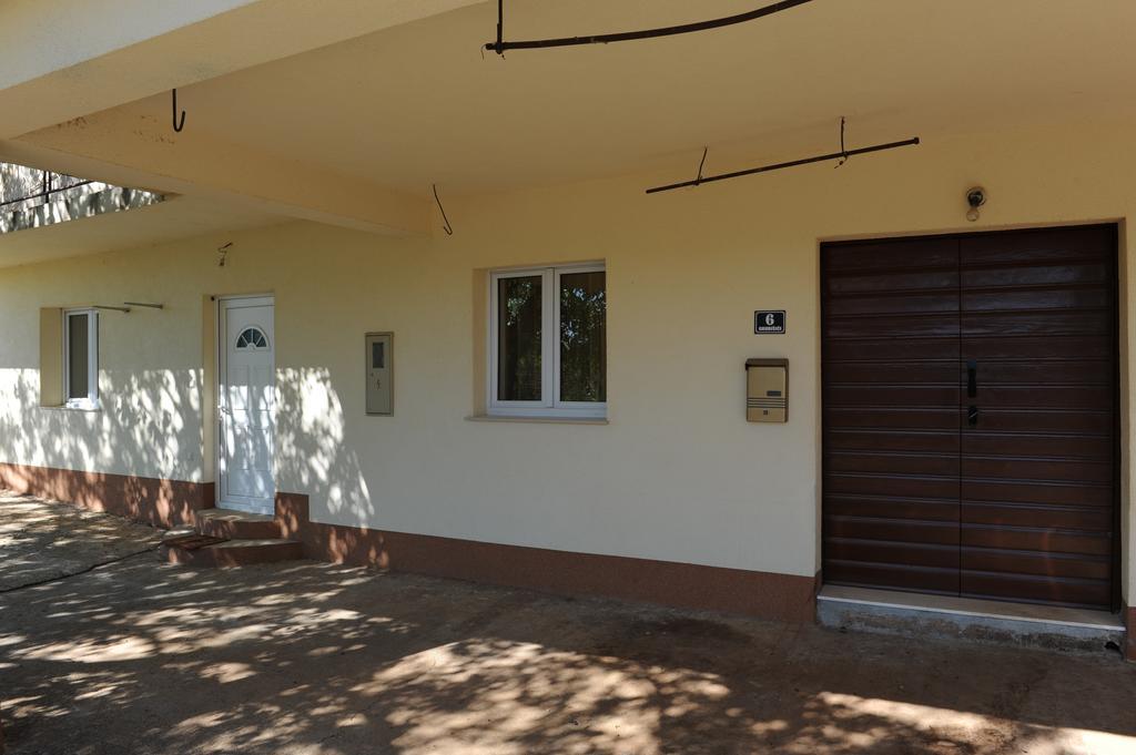 Apartment Matini Dvori Dubrava  Buitenkant foto